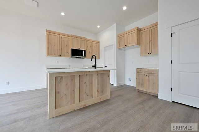 3489 Wallace Way, Idaho Falls, ID 83401