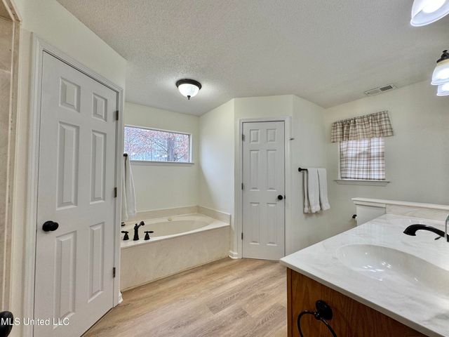 5608 Marlin Place, Olive Branch, MS 38654