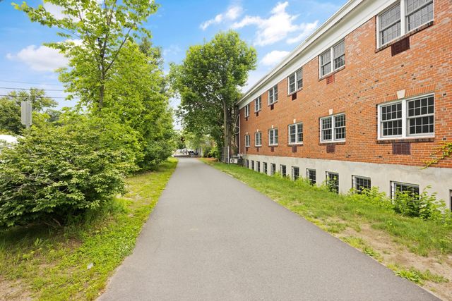 9 Meriam Street 4 & 6, Lexington, MA 02420