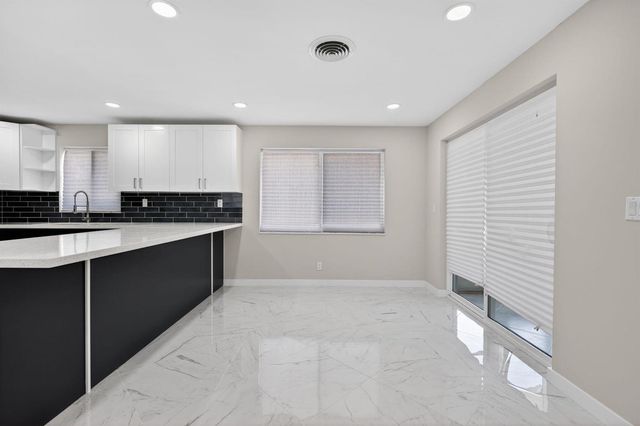 9361 SE Duncan Street, Hobe Sound, FL 33455