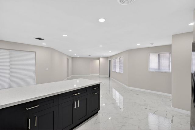 9361 SE Duncan Street, Hobe Sound, FL 33455