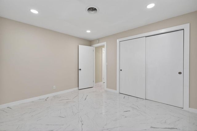 9361 SE Duncan Street, Hobe Sound, FL 33455