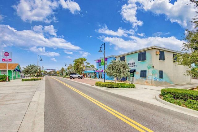 9361 SE Duncan Street, Hobe Sound, FL 33455