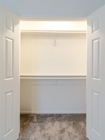 801 Glendale Lane, Rogers, AR 72758