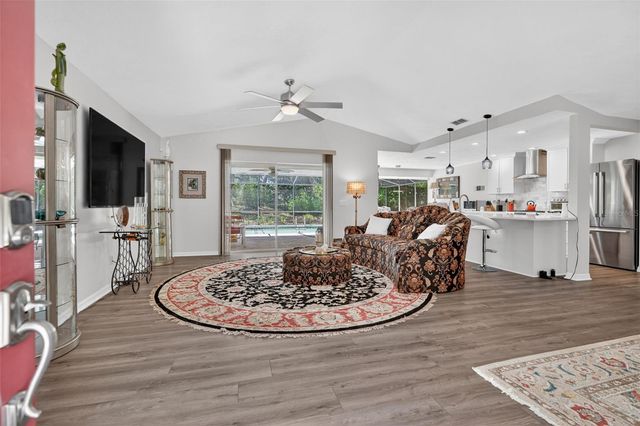 315 W BRITAIN STREET, Hernando, FL 34442