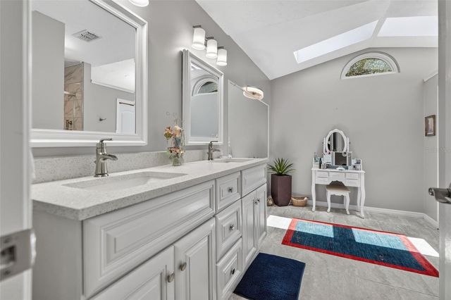 315 W BRITAIN STREET, Hernando, FL 34442