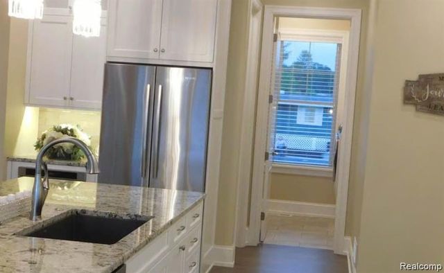 7345 Verona Drive, West Bloomfield, MI 48322