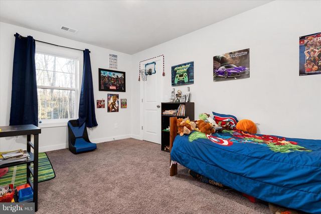 720 BRIDGE DR, Pasadena, MD 21122