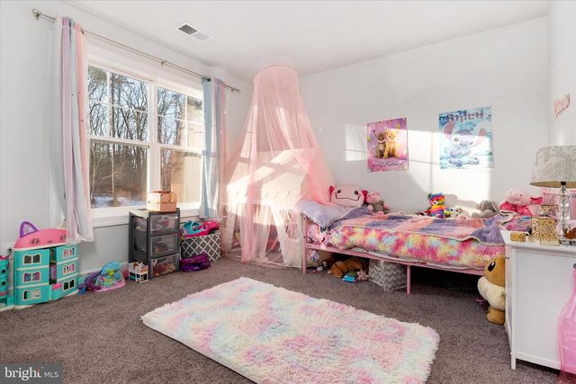 720 BRIDGE DR, Pasadena, MD 21122