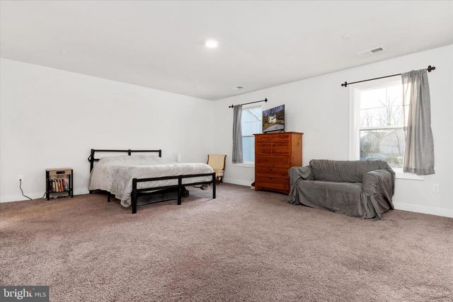 720 BRIDGE DR, Pasadena, MD 21122