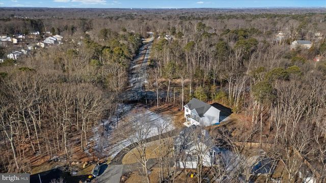 720 BRIDGE DR, Pasadena, MD 21122