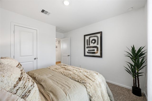 5208 Greengrass Willow Way, Houston, TX 77048