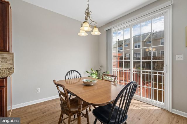 43255 SUNDERLEIGH SQ, Broadlands, VA 20148
