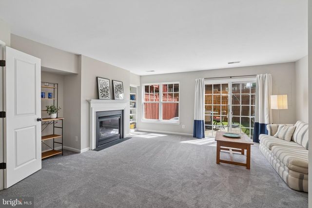 43255 SUNDERLEIGH SQ, Broadlands, VA 20148