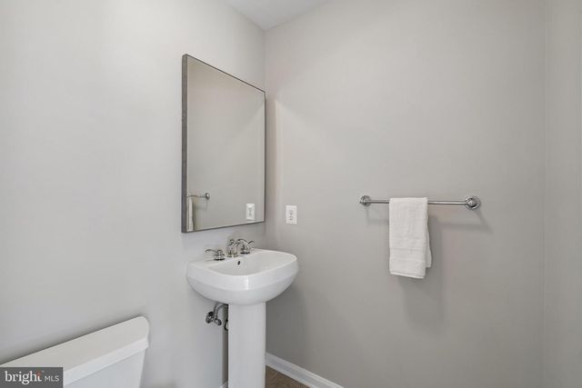 43255 SUNDERLEIGH SQ, Broadlands, VA 20148