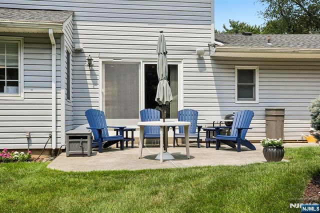 26 Almroth Drive, Wayne, NJ 07470