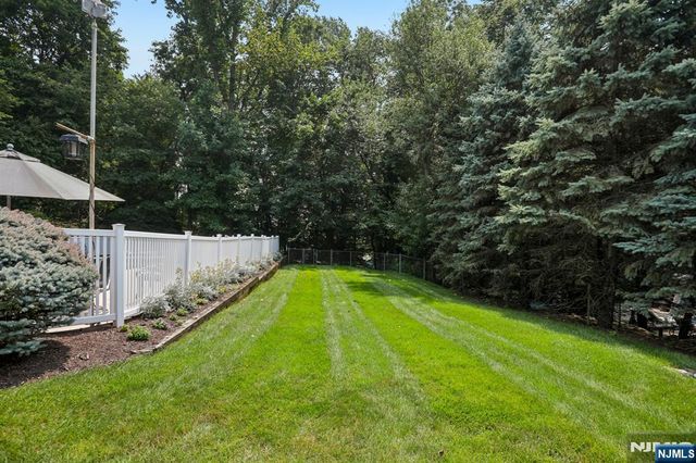 26 Almroth Drive, Wayne, NJ 07470