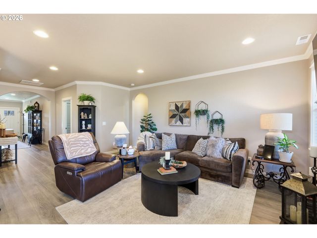 591 ARGON Ave, Eugene, OR 97404