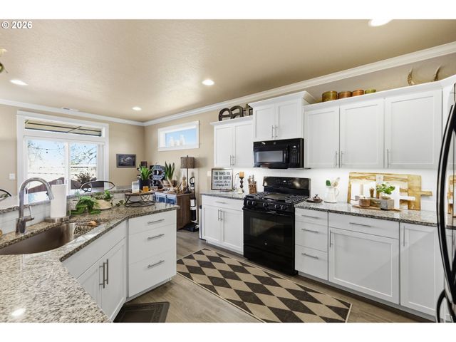 591 ARGON Ave, Eugene, OR 97404