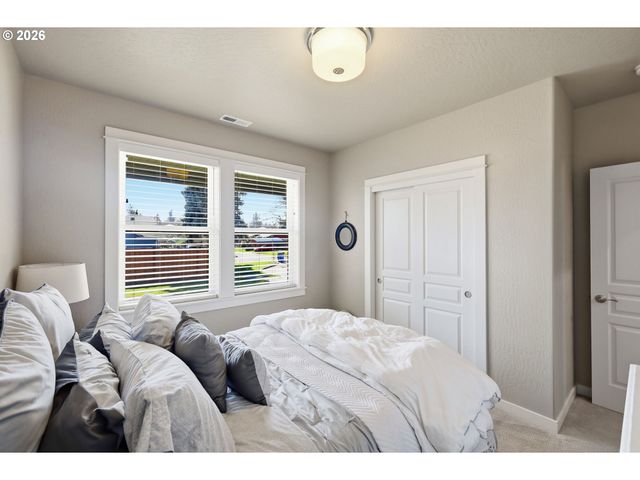 591 ARGON Ave, Eugene, OR 97404