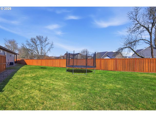 591 ARGON Ave, Eugene, OR 97404