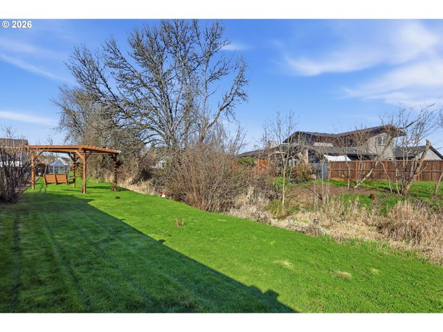 591 ARGON Ave, Eugene, OR 97404