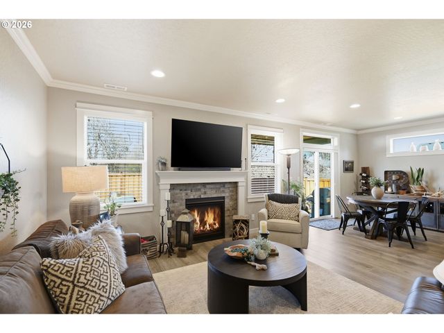 591 ARGON Ave, Eugene, OR 97404