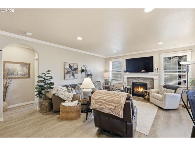 591 ARGON Ave, Eugene, OR 97404