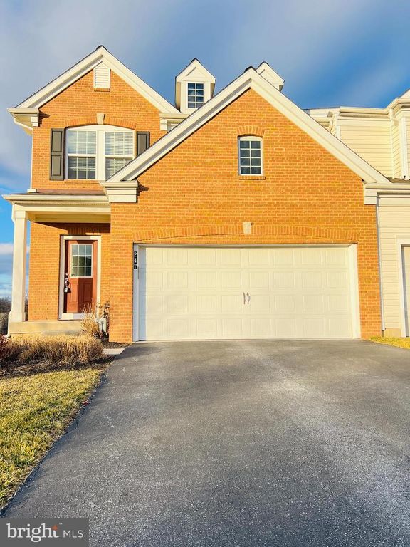 247 SILLS LN, Downingtown, PA 19335