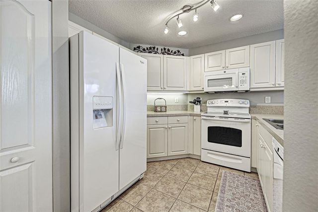 1406 GONDOLA PARK DRIVE 1406, Venice, FL 34292