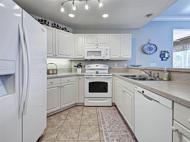 1406 GONDOLA PARK DRIVE 1406, Venice, FL 34292