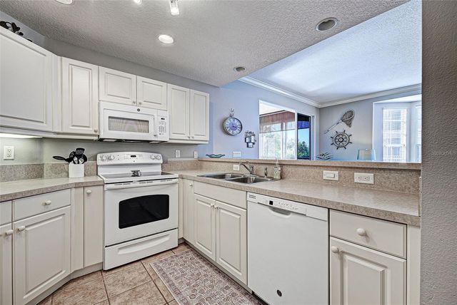 1406 GONDOLA PARK DRIVE 1406, Venice, FL 34292