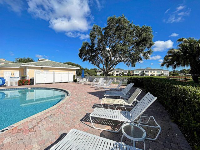1406 GONDOLA PARK DRIVE 1406, Venice, FL 34292