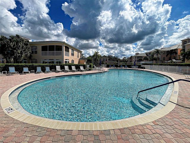 1406 GONDOLA PARK DRIVE 1406, Venice, FL 34292
