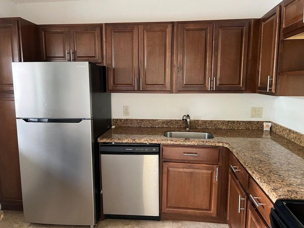 2700 Casita Way 110, Delray Beach, FL 33445