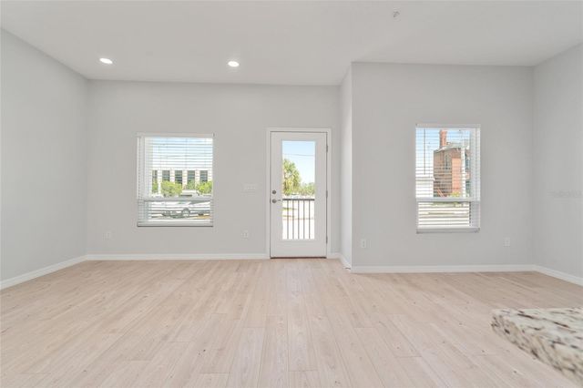 288 N OAK AVENUE, Sanford, FL 32771