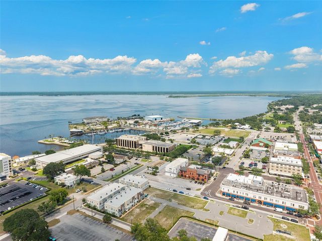 288 N OAK AVENUE, Sanford, FL 32771