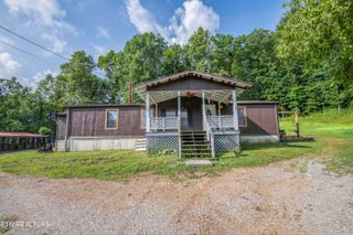 180 Grady Langley Rd, Lancing, TN 37770