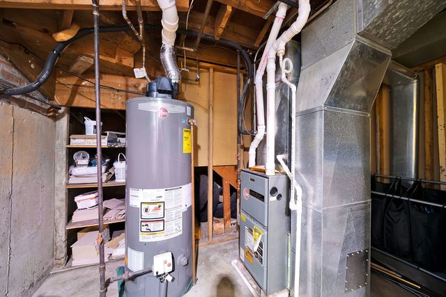 7435 W 74th Street, Bridgeview, IL 60455