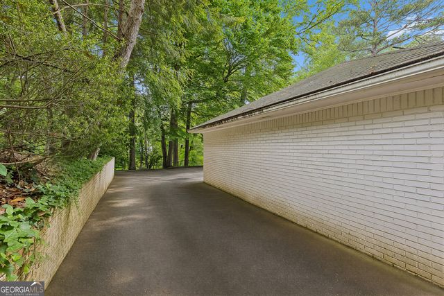 4659 Tall Pines Drive NW, Atlanta, GA 30327