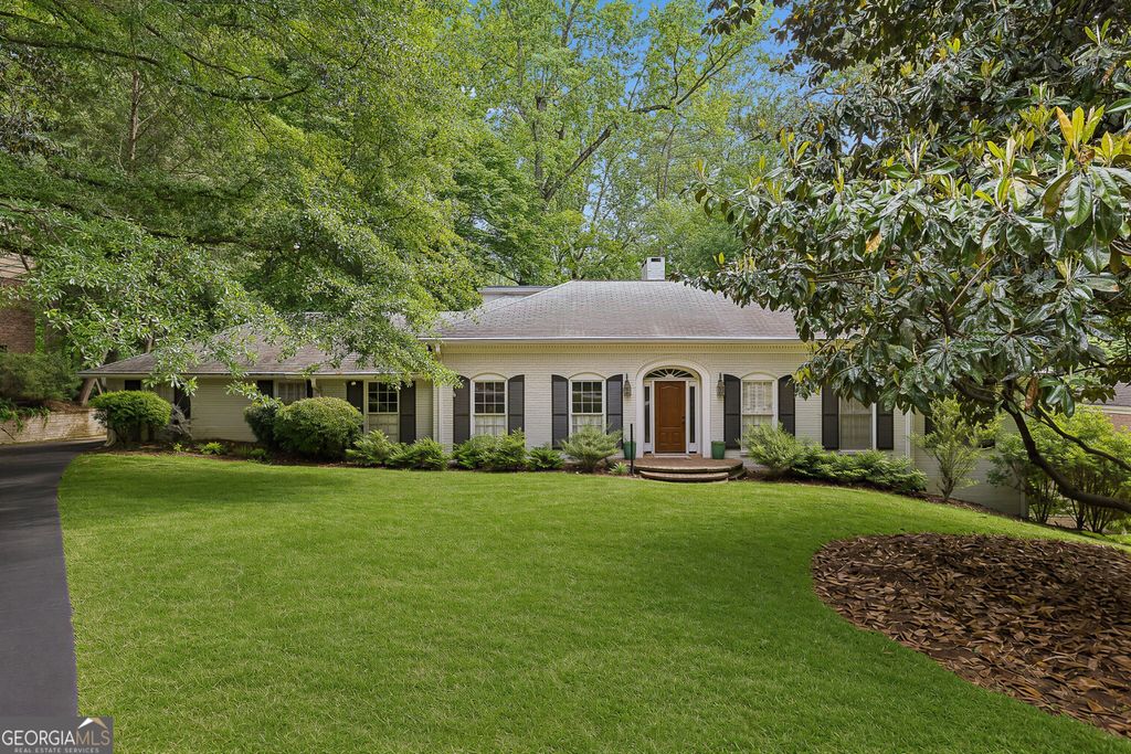 4659 Tall Pines Drive NW, Atlanta, GA 30327