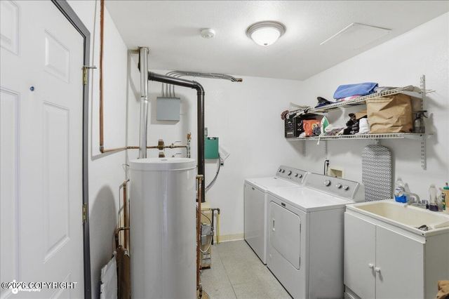 3909 Cope Street, Anchorage, AK 99503