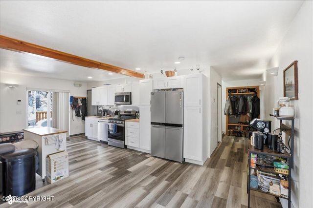 3909 Cope Street, Anchorage, AK 99503