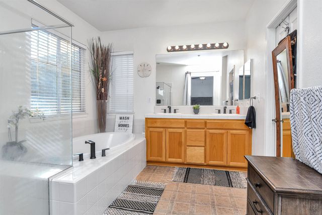 511 Arrowhead St, Brentwood, CA 94513