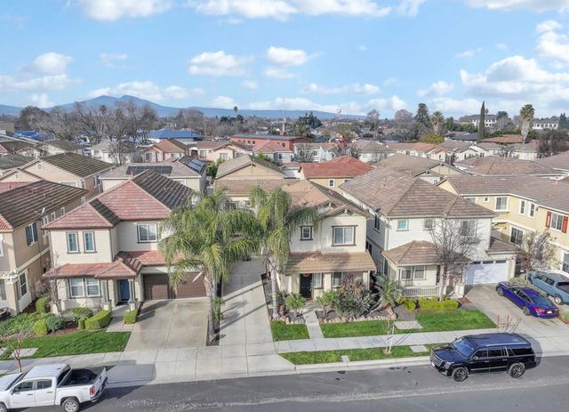 511 Arrowhead St, Brentwood, CA 94513