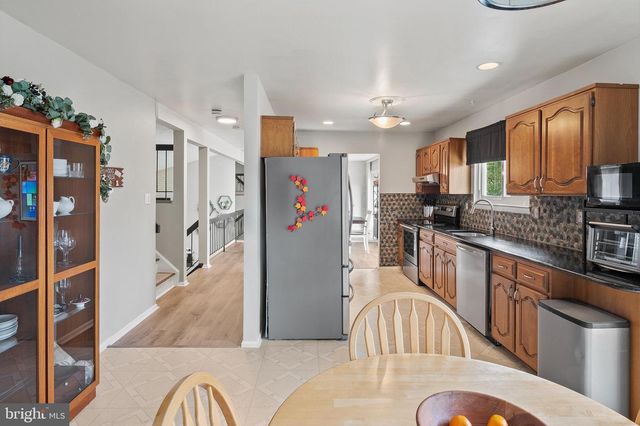 13532 WALNUTWOOD LN, Germantown, MD 20874