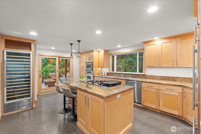 26069 SE 154th Street, Issaquah, WA 98027