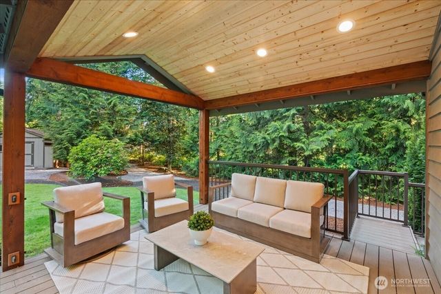 26069 SE 154th Street, Issaquah, WA 98027