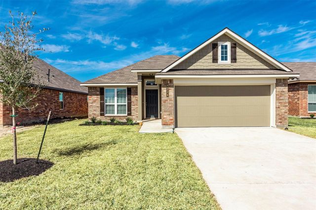 8220 N Tourmaline Way, La Marque, TX 77591