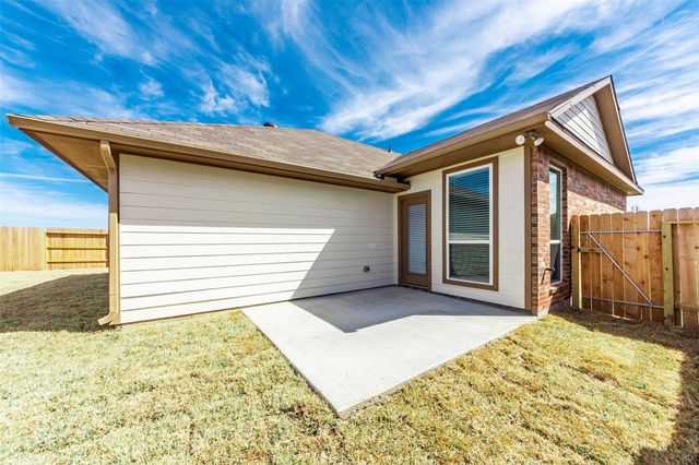 8220 N Tourmaline Way, La Marque, TX 77591